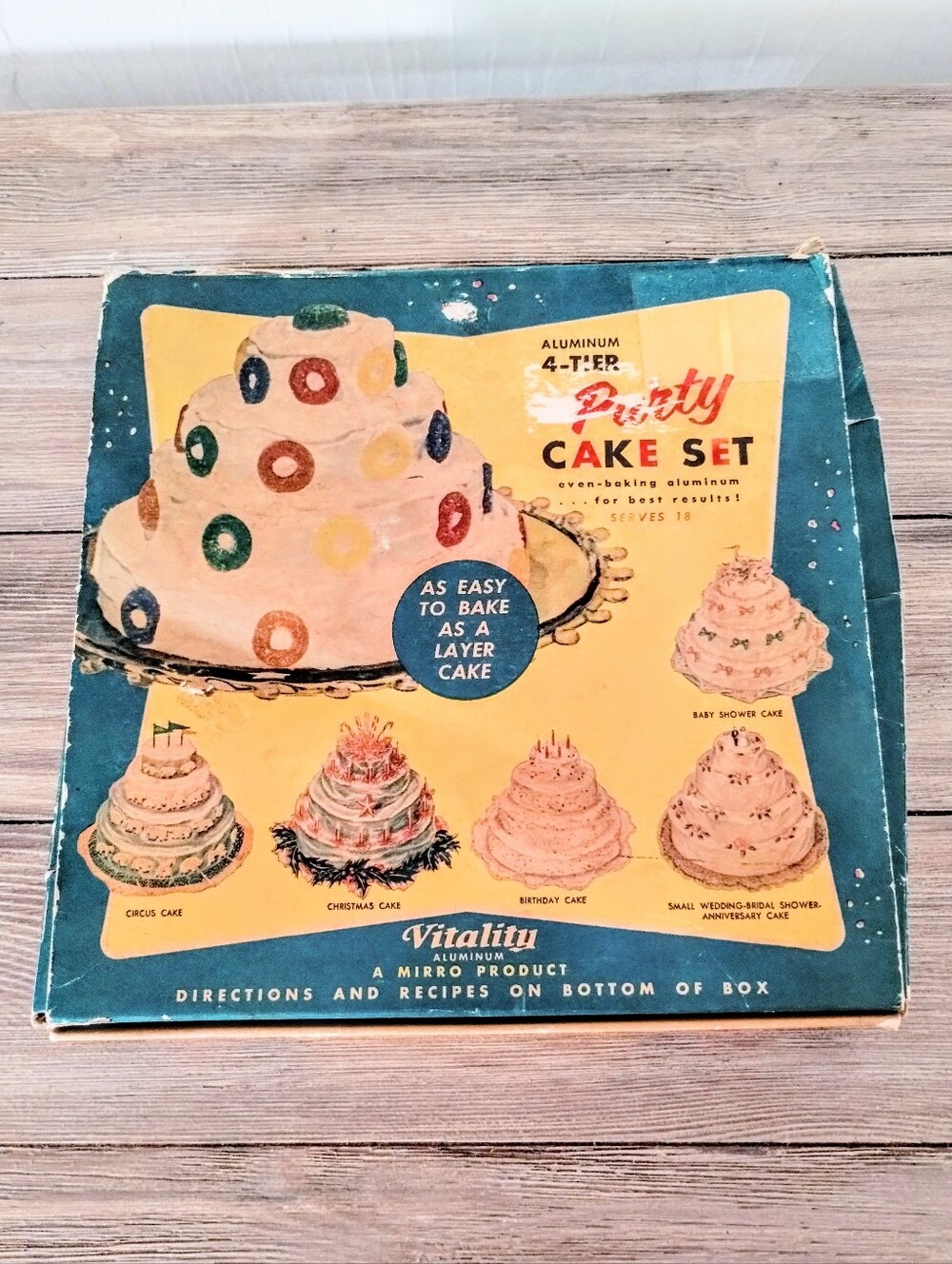 Vintage 1950's Purty 4 Tier Aluminum Pan / Wedding Cake Set